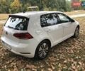 Белый Фольксваген e-Golf, объемом двигателя 0 л и пробегом 80 тыс. км за 14800 $, фото 4 на Automoto.ua
