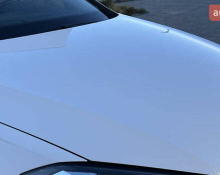 Белый Фольксваген e-Golf, объемом двигателя 0 л и пробегом 84 тыс. км за 13250 $, фото 29 на Automoto.ua