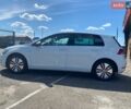 Белый Фольксваген e-Golf, объемом двигателя 0 л и пробегом 101 тыс. км за 16000 $, фото 2 на Automoto.ua