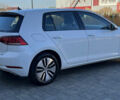 Белый Фольксваген e-Golf, объемом двигателя 0 л и пробегом 84 тыс. км за 13250 $, фото 5 на Automoto.ua