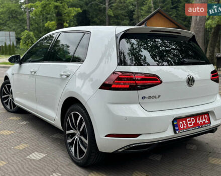 Белый Фольксваген e-Golf, объемом двигателя 0 л и пробегом 145 тыс. км за 14590 $, фото 21 на Automoto.ua