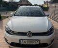 Білий Фольксваген e-Golf, об'ємом двигуна 0 л та пробігом 62 тис. км за 16500 $, фото 2 на Automoto.ua