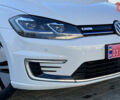 Белый Фольксваген e-Golf, объемом двигателя 0 л и пробегом 84 тыс. км за 13250 $, фото 26 на Automoto.ua