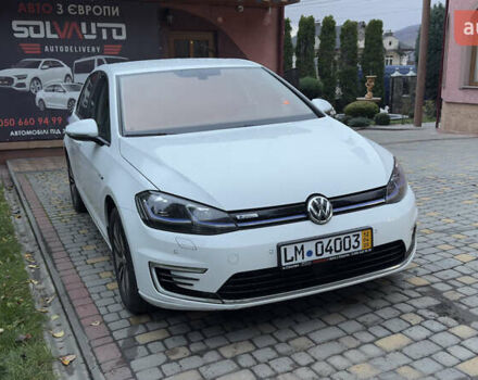 Белый Фольксваген e-Golf, объемом двигателя 0 л и пробегом 88 тыс. км за 14500 $, фото 3 на Automoto.ua