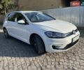 Білий Фольксваген e-Golf, об'ємом двигуна 0 л та пробігом 55 тис. км за 15500 $, фото 4 на Automoto.ua