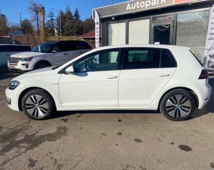 Белый Фольксваген e-Golf, объемом двигателя 0 л и пробегом 5 тыс. км за 18990 $, фото 7 на Automoto.ua