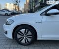 Білий Фольксваген e-Golf, об'ємом двигуна 0 л та пробігом 51 тис. км за 13500 $, фото 6 на Automoto.ua