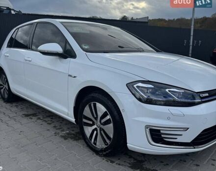 Білий Фольксваген e-Golf, об'ємом двигуна 0 л та пробігом 39 тис. км за 19500 $, фото 3 на Automoto.ua