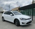 Білий Фольксваген e-Golf, об'ємом двигуна 0 л та пробігом 82 тис. км за 13000 $, фото 1 на Automoto.ua
