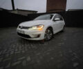 Белый Фольксваген e-Golf, объемом двигателя 0 л и пробегом 115 тыс. км за 16174 $, фото 1 на Automoto.ua