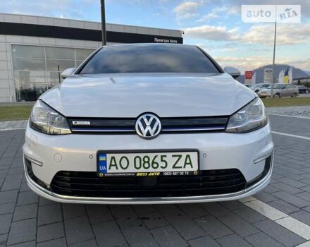 Білий Фольксваген e-Golf, об'ємом двигуна 0 л та пробігом 29 тис. км за 16900 $, фото 39 на Automoto.ua