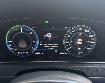 Білий Фольксваген e-Golf, об'ємом двигуна 0 л та пробігом 39 тис. км за 19500 $, фото 28 на Automoto.ua