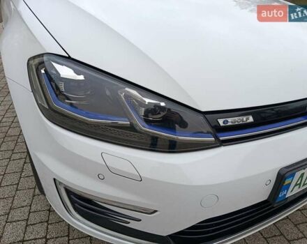 Білий Фольксваген e-Golf, об'ємом двигуна 0 л та пробігом 78 тис. км за 11600 $, фото 2 на Automoto.ua