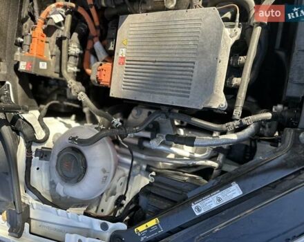 Белый Фольксваген e-Golf, объемом двигателя 0 л и пробегом 48 тыс. км за 13900 $, фото 17 на Automoto.ua