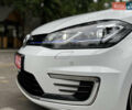 Белый Фольксваген e-Golf, объемом двигателя 0 л и пробегом 145 тыс. км за 14590 $, фото 3 на Automoto.ua