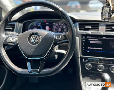 Білий Фольксваген e-Golf, об'ємом двигуна 35 л та пробігом 44 тис. км за 19200 $, фото 10 на Automoto.ua