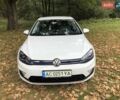 Белый Фольксваген e-Golf, объемом двигателя 0 л и пробегом 80 тыс. км за 14300 $, фото 2 на Automoto.ua
