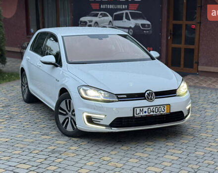 Белый Фольксваген e-Golf, объемом двигателя 0 л и пробегом 88 тыс. км за 14500 $, фото 1 на Automoto.ua