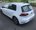 Белый Фольксваген e-Golf, объемом двигателя 0 л и пробегом 17 тыс. км за 15999 $, фото 12 на Automoto.ua
