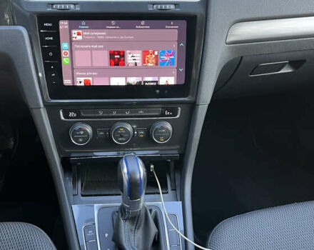 Белый Фольксваген e-Golf, объемом двигателя 0 л и пробегом 136 тыс. км за 13000 $, фото 8 на Automoto.ua