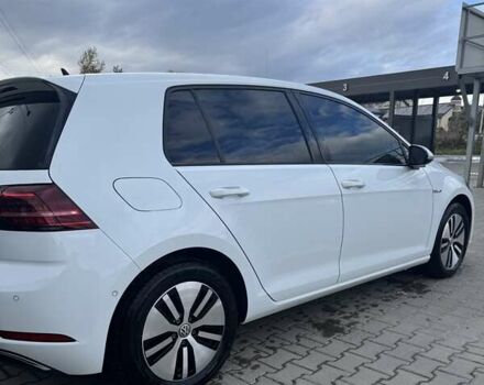 Білий Фольксваген e-Golf, об'ємом двигуна 0 л та пробігом 39 тис. км за 19500 $, фото 4 на Automoto.ua