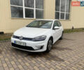 Белый Фольксваген e-Golf, объемом двигателя 0 л и пробегом 146 тыс. км за 12650 $, фото 1 на Automoto.ua