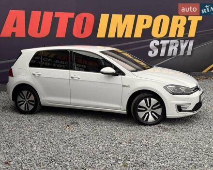 Белый Фольксваген e-Golf, объемом двигателя 0 л и пробегом 170 тыс. км за 13000 $, фото 1 на Automoto.ua