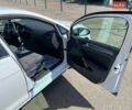 Белый Фольксваген e-Golf, объемом двигателя 0 л и пробегом 101 тыс. км за 16000 $, фото 64 на Automoto.ua