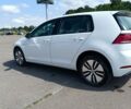 Білий Фольксваген e-Golf, об'ємом двигуна 0 л та пробігом 97 тис. км за 13200 $, фото 9 на Automoto.ua