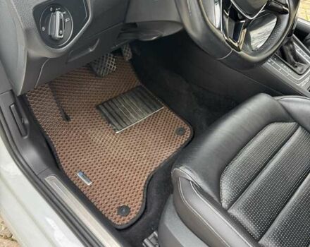 Білий Фольксваген e-Golf, об'ємом двигуна 0 л та пробігом 39 тис. км за 19500 $, фото 10 на Automoto.ua