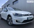 Белый Фольксваген e-Golf, объемом двигателя 0 л и пробегом 49 тыс. км за 15500 $, фото 1 на Automoto.ua