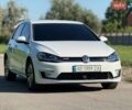 Белый Фольксваген e-Golf, объемом двигателя 0 л и пробегом 118 тыс. км за 13500 $, фото 13 на Automoto.ua