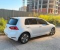Белый Фольксваген e-Golf, объемом двигателя 0 л и пробегом 80 тыс. км за 15000 $, фото 1 на Automoto.ua