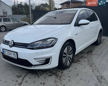 Білий Фольксваген e-Golf, об'ємом двигуна 0 л та пробігом 39 тис. км за 19500 $, фото 1 на Automoto.ua