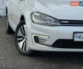 Белый Фольксваген e-Golf, объемом двигателя 0 л и пробегом 102 тыс. км за 13200 $, фото 3 на Automoto.ua