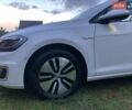 Белый Фольксваген e-Golf, объемом двигателя 0 л и пробегом 80 тыс. км за 14300 $, фото 26 на Automoto.ua