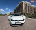 Белый Фольксваген e-Golf, объемом двигателя 0 л и пробегом 137 тыс. км за 16500 $, фото 20 на Automoto.ua