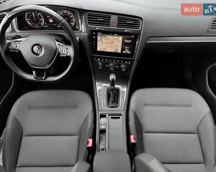 Білий Фольксваген e-Golf, об'ємом двигуна 0 л та пробігом 20 тис. км за 18001 $, фото 25 на Automoto.ua