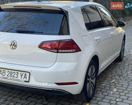Білий Фольксваген e-Golf, об'ємом двигуна 0 л та пробігом 78 тис. км за 11500 $, фото 9 на Automoto.ua