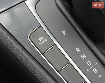 Белый Фольксваген e-Golf, объемом двигателя 0 л и пробегом 68 тыс. км за 14999 $, фото 34 на Automoto.ua