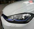 Белый Фольксваген e-Golf, объемом двигателя 0 л и пробегом 145 тыс. км за 14590 $, фото 158 на Automoto.ua