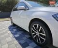 Белый Фольксваген e-Golf, объемом двигателя 0 л и пробегом 41 тыс. км за 18500 $, фото 2 на Automoto.ua