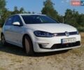 Белый Фольксваген e-Golf, объемом двигателя 0 л и пробегом 75 тыс. км за 14500 $, фото 1 на Automoto.ua