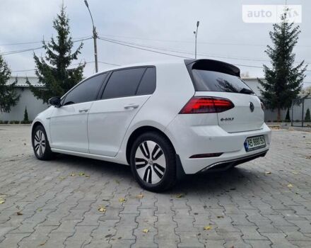 Білий Фольксваген e-Golf, об'ємом двигуна 0 л та пробігом 41 тис. км за 17950 $, фото 7 на Automoto.ua