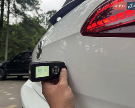 Белый Фольксваген e-Golf, объемом двигателя 0 л и пробегом 145 тыс. км за 14590 $, фото 207 на Automoto.ua