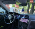 Белый Фольксваген e-Golf, объемом двигателя 0 л и пробегом 35 тыс. км за 16999 $, фото 5 на Automoto.ua