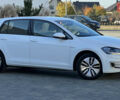Белый Фольксваген e-Golf, объемом двигателя 0 л и пробегом 84 тыс. км за 13250 $, фото 15 на Automoto.ua