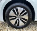 Белый Фольксваген e-Golf, объемом двигателя 0 л и пробегом 47 тыс. км за 13900 $, фото 15 на Automoto.ua