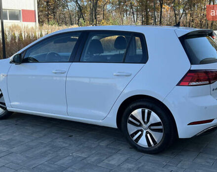 Белый Фольксваген e-Golf, объемом двигателя 0 л и пробегом 84 тыс. км за 13250 $, фото 7 на Automoto.ua