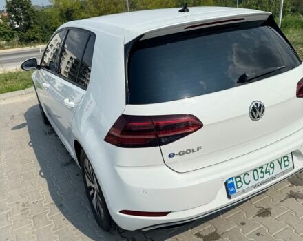 Білий Фольксваген e-Golf, об'ємом двигуна 0 л та пробігом 42 тис. км за 17800 $, фото 12 на Automoto.ua
